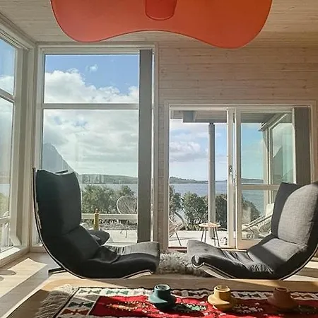בית נופש Modern With Sea View On Andoya, Vesteralen *